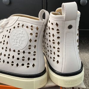 Hermes women’s sneaker - Jimmy perforated Calfskin size 37